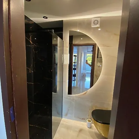 Lägenhet Z Balkonem I Widokiem Na Morze W Sopocie Blisko Opery Lesnej *