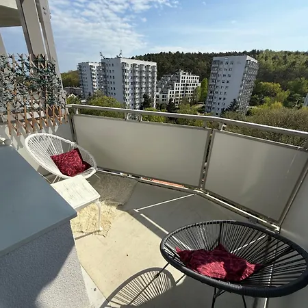 Z Balkonem I Widokiem Na Morze W Sopocie Blisko Opery Lesnej דירה סופוט